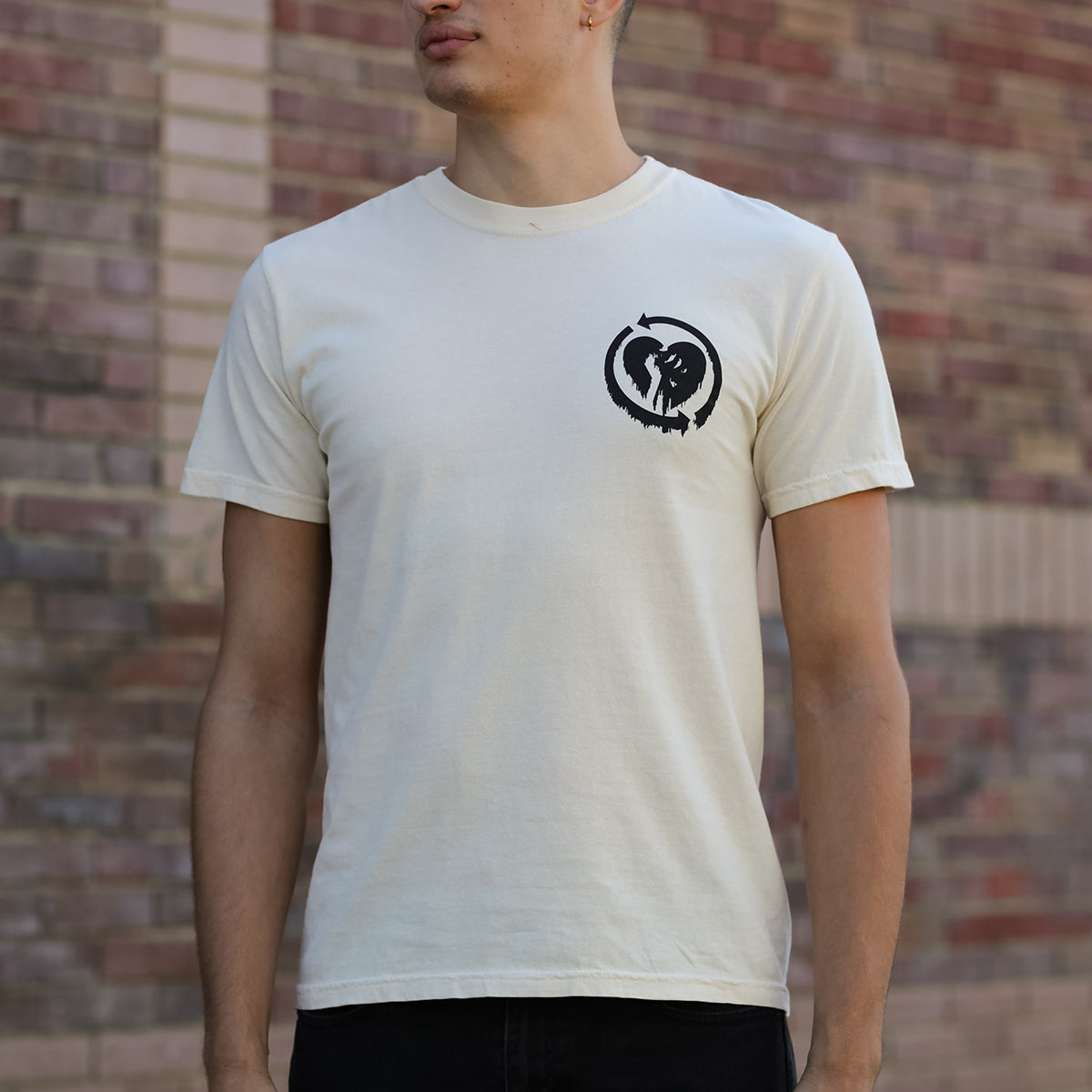 Drip Logo Tshirt (Ivory)
