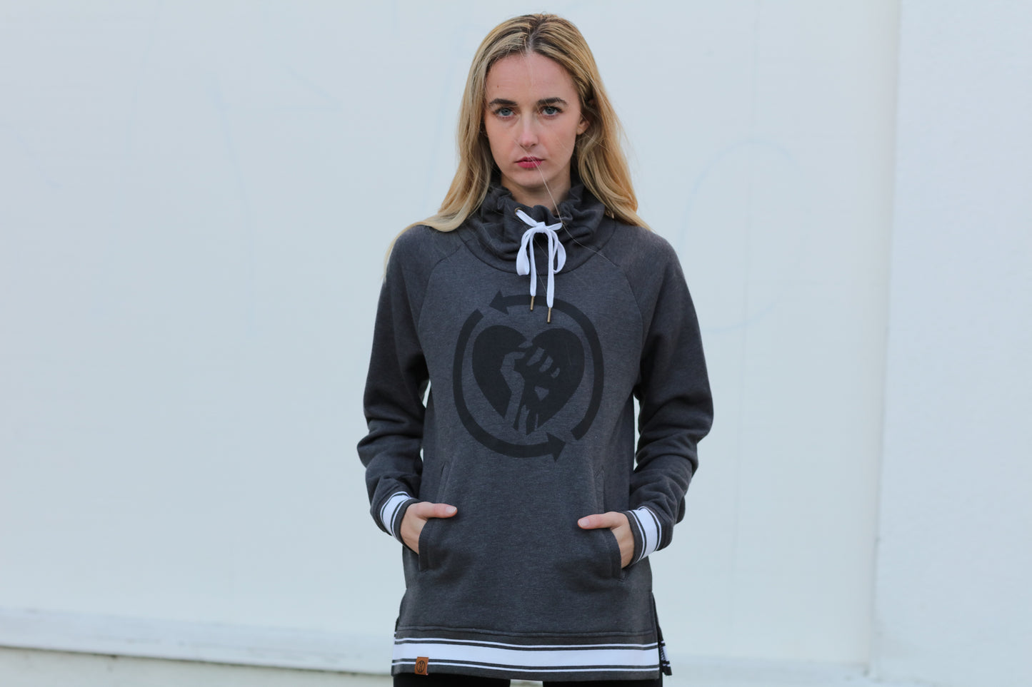 HeartFist Women's Pullover Sweatshirt (Heather Grey/White)