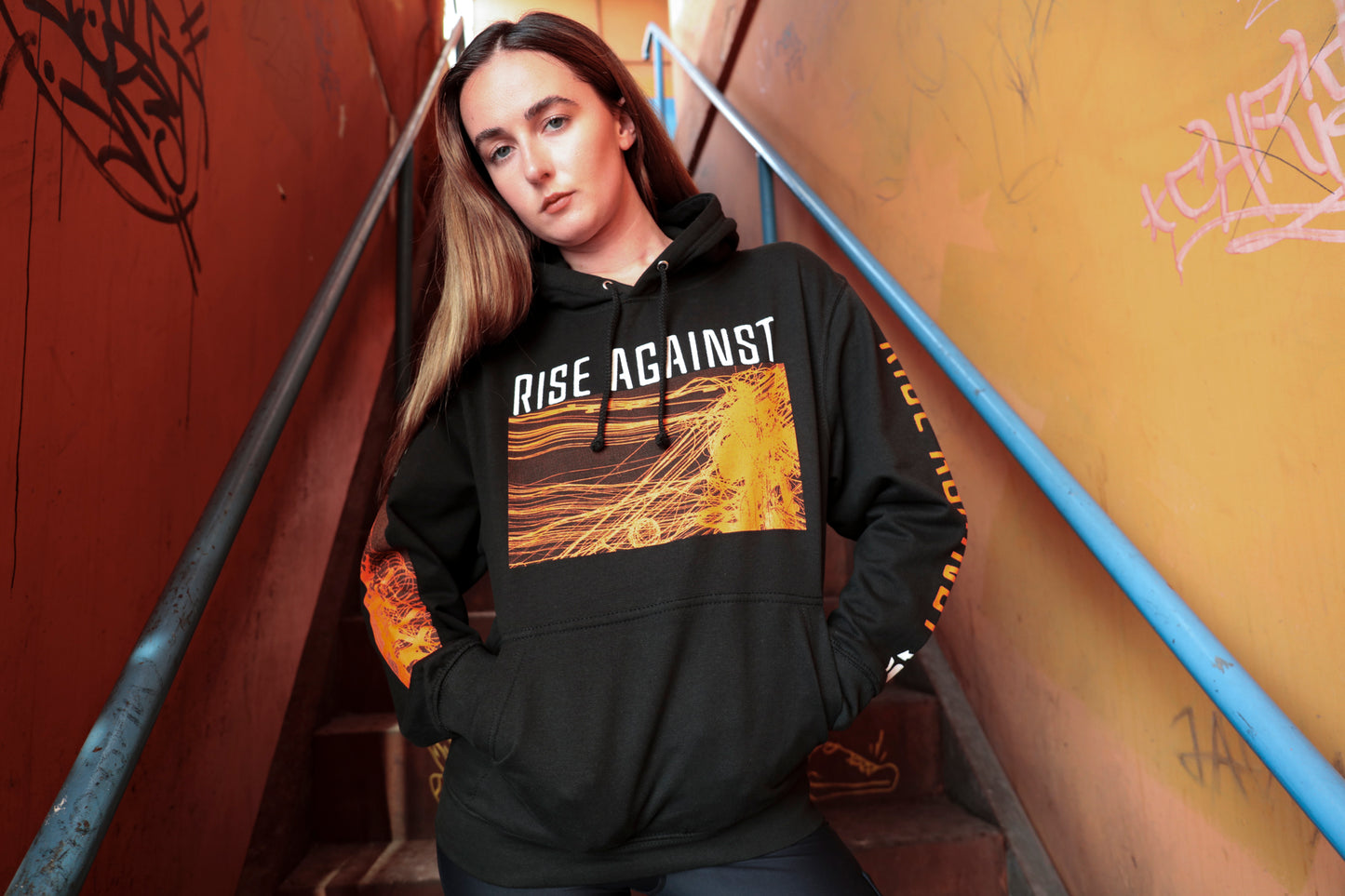 Wire Pullover Hoodie (Black)